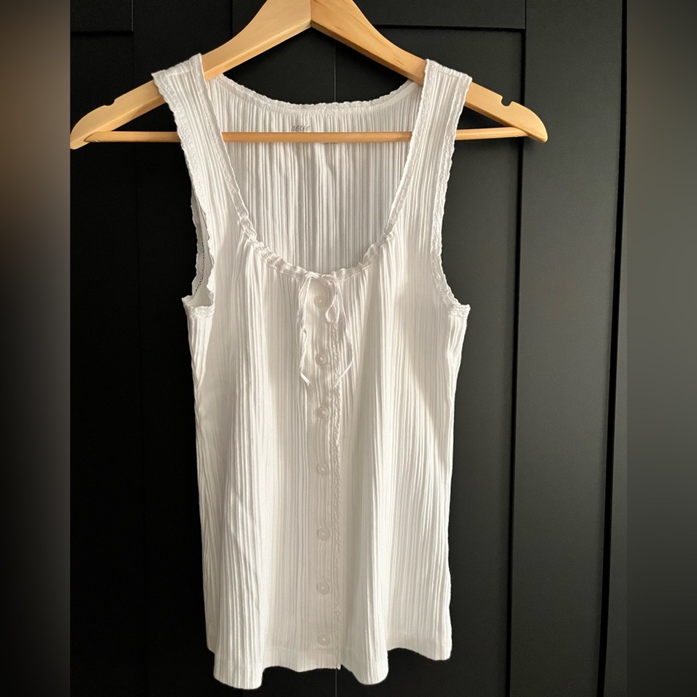 NWT-Aerie White Button-Front Tank – Size S/P